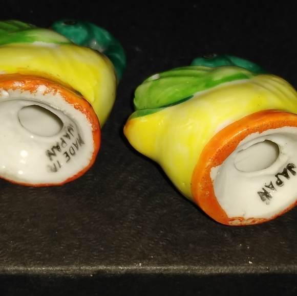 Vintage salt and pepper shakers 3 sets .ducks missing cork original plugs - Picture 4 of 7